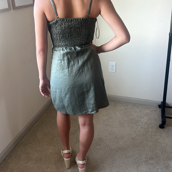 Olive Button Up Mini Dress 👗 size small - Picture 4 of 5